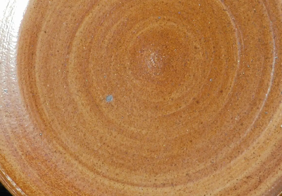 Keramický talíř mělký (23 cm)