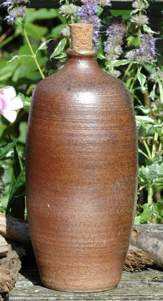 Kameninová láhev tmavá (700 ml)