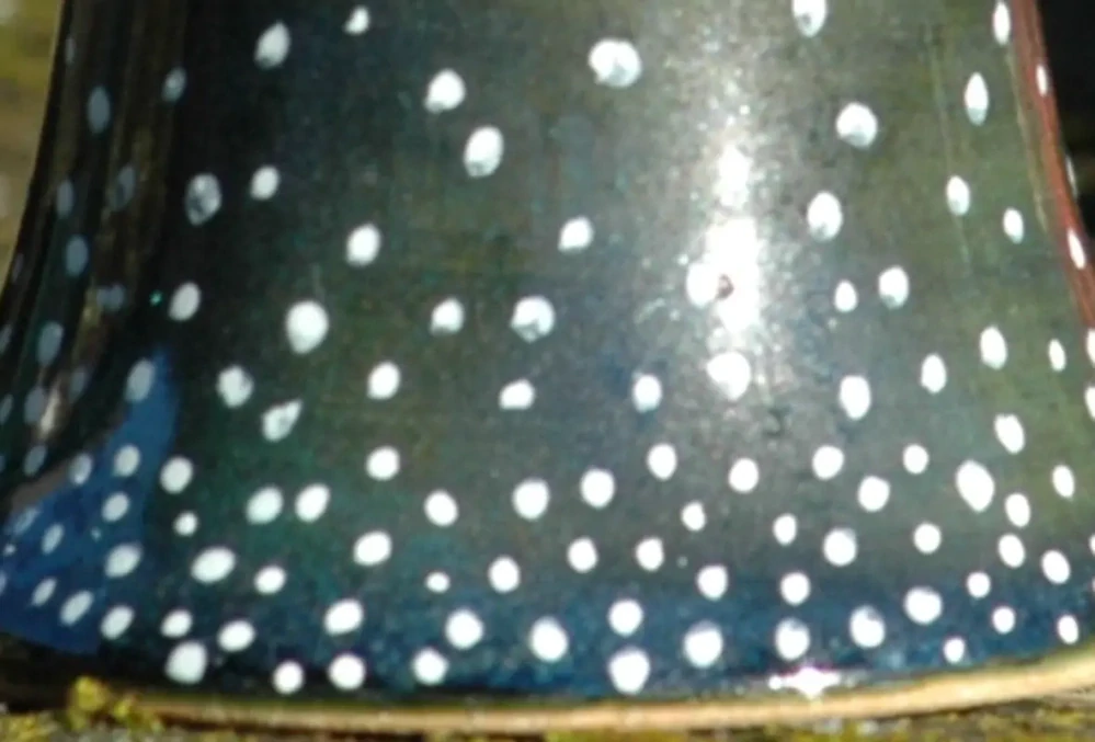 Keramický zvonek zasněžený (7 cm)