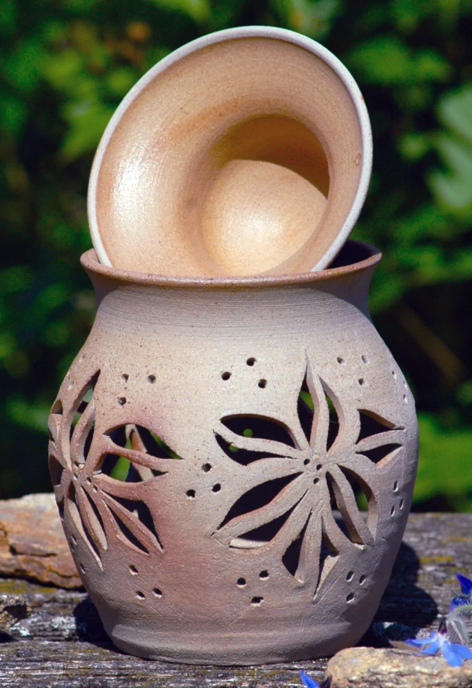 Aroma lampa - květinový motiv