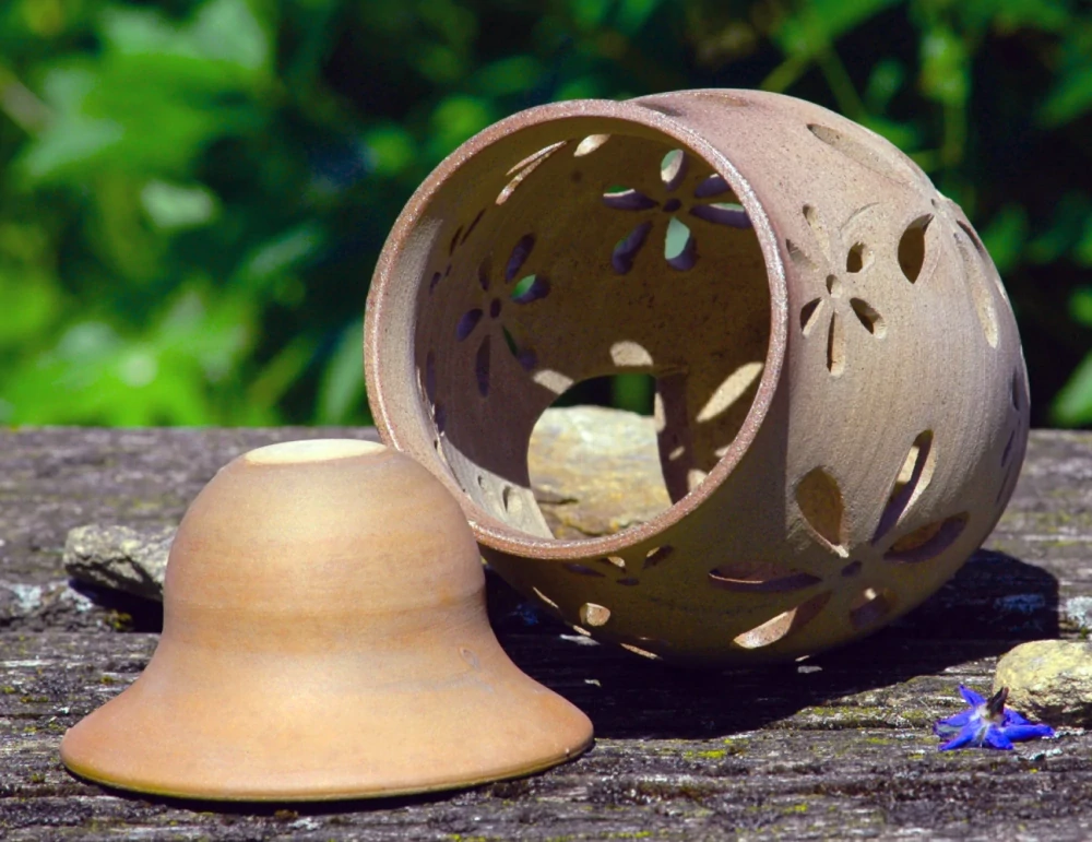 Aroma lampa - květinový motiv