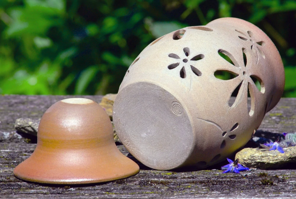 Aroma lampa - květinový motiv